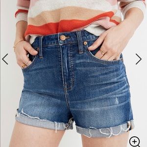 Madewell high-rise denim shorts 25